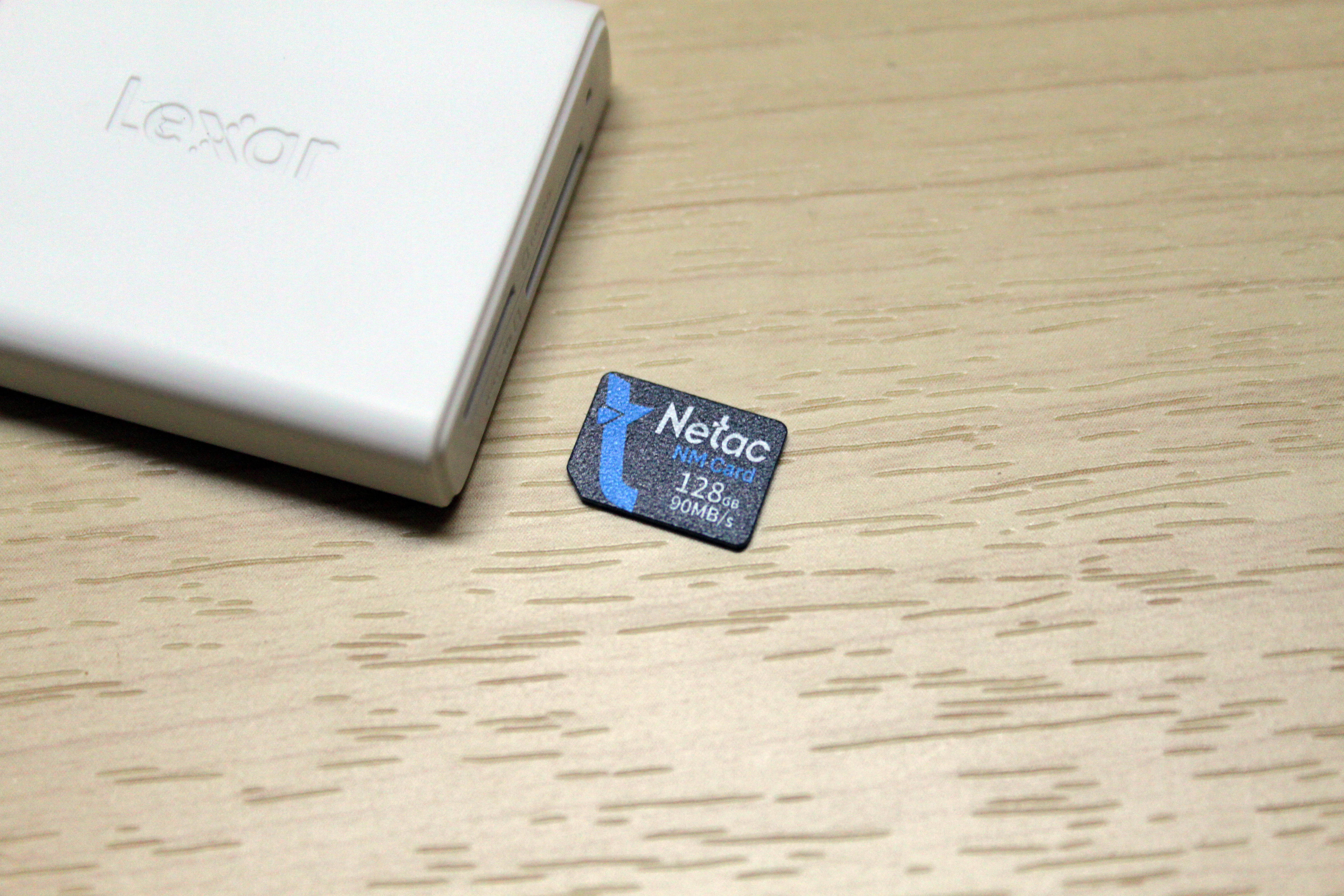 朗科NP70NM存储卡，华为荣耀手机的扩容神器