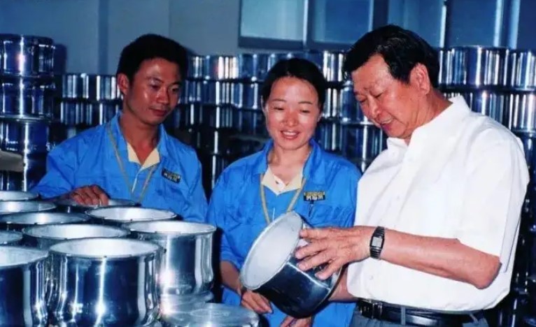 以40亿“低价”抛售给外企，后增值到689亿，苏泊尔为何不后悔？