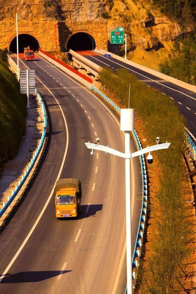 四川发展改革六项举措,四川改革开放后发展历程