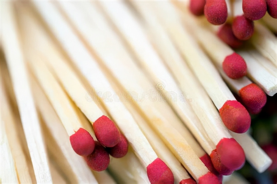 5000升尿液提炼黄金,为了提炼黄金煮沸5000升尿液科普