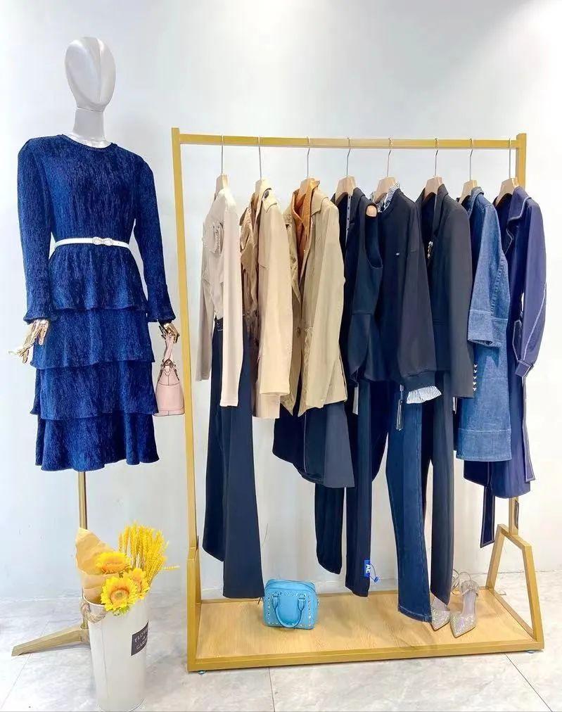 诗篇风衣女,诗篇品牌折扣女装直播