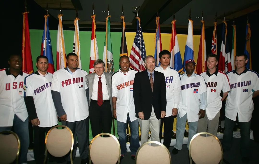 世界棒球经典赛有几支队伍,棒球比赛规则就像一层窗户纸