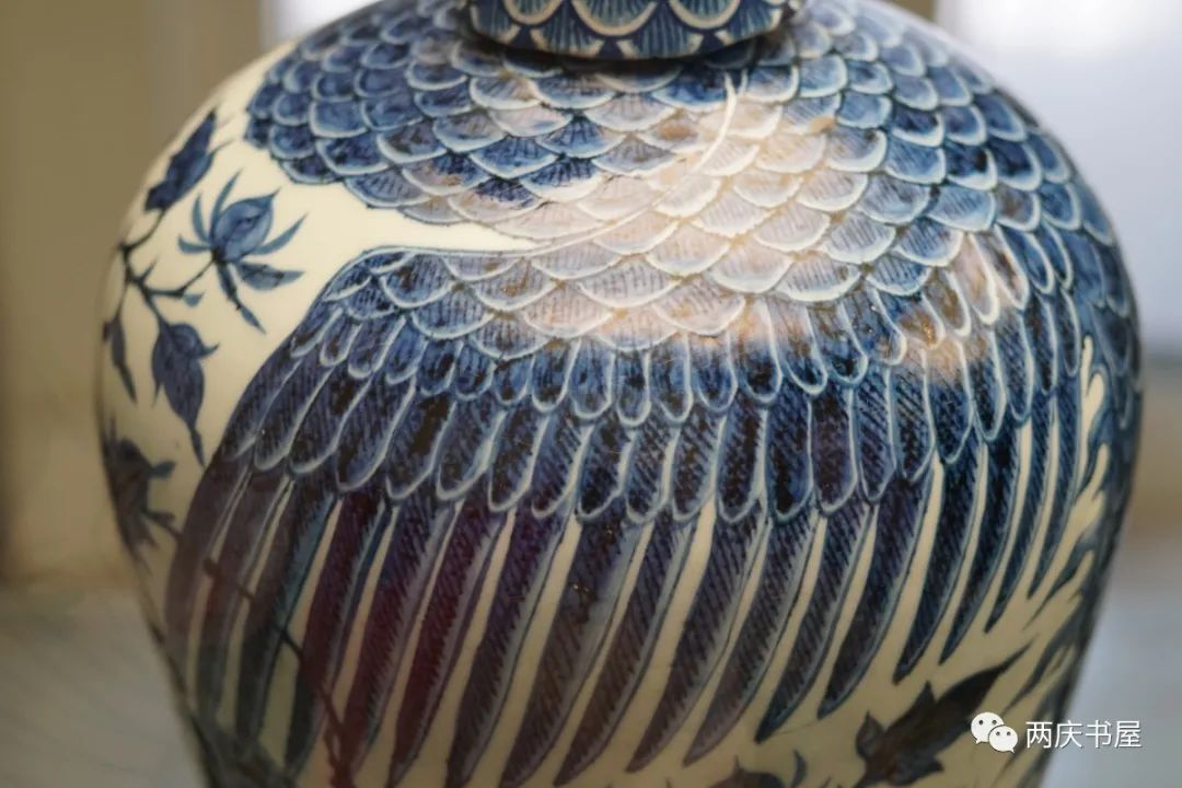 意大利藏元青花凤首梅瓶,大英博物馆元青花葡萄纹玉壶春瓶