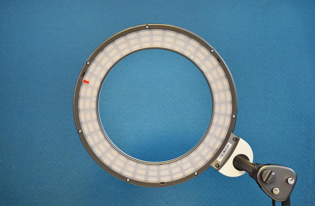 加NIR红光技术，两千多入手爱德华医生天使之光2润眼灯，值吗？