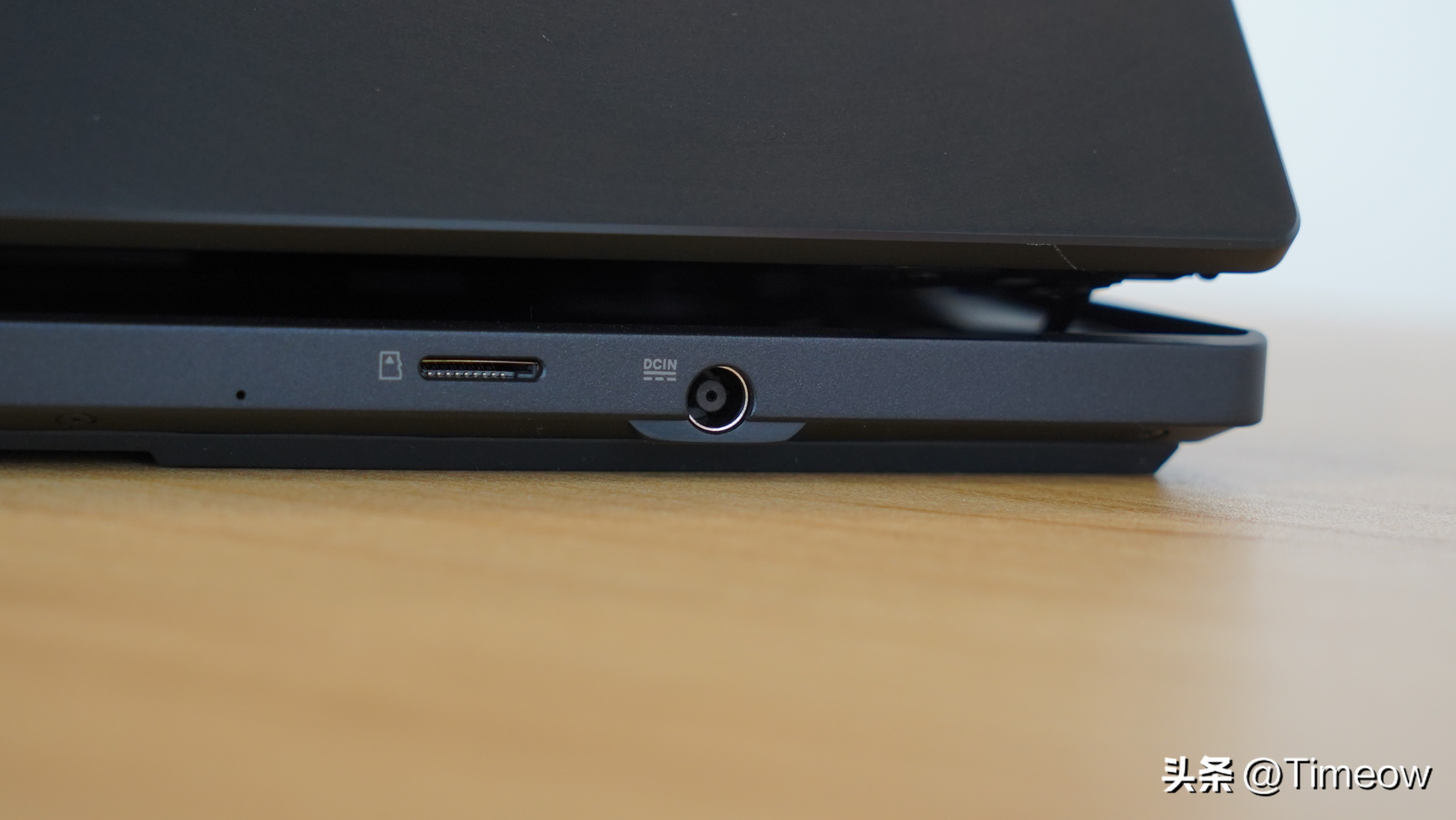 华硕灵耀x双屏pro如何玩转双屏,华硕灵耀x双屏pro2023性能如何