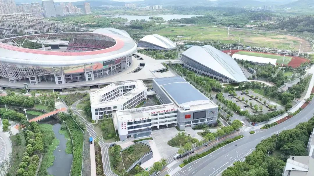 马鞍山体育运动学校网上报名,马鞍山体育运动学校招生分数线