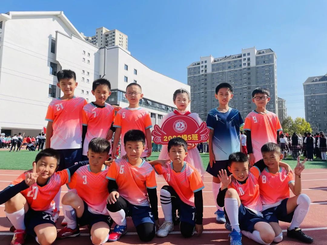 逍遥津小学校园足球赛,连云港小学校长杯校园足球赛