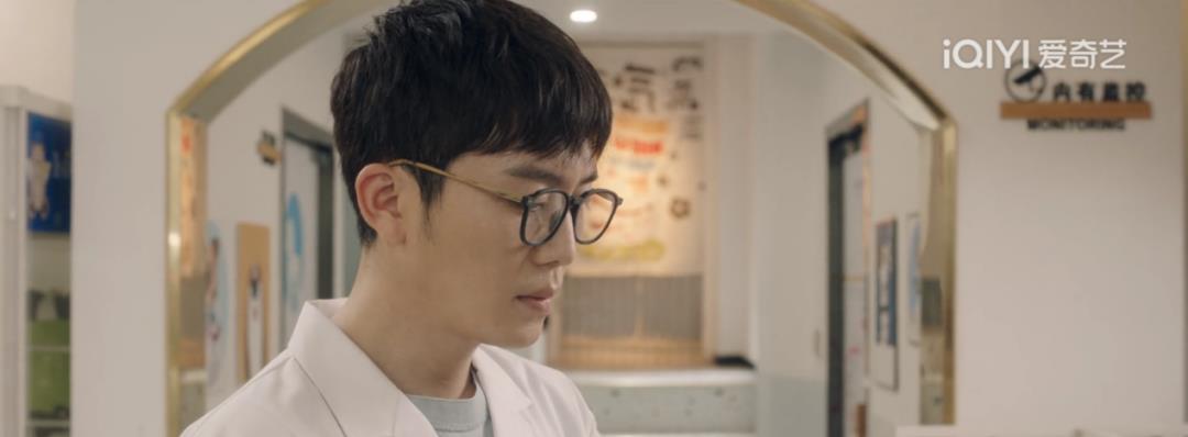 鑺冲績鑽℃季鑻辨枃鎻掓洸,鑺冲績鑽℃季鍘熺増