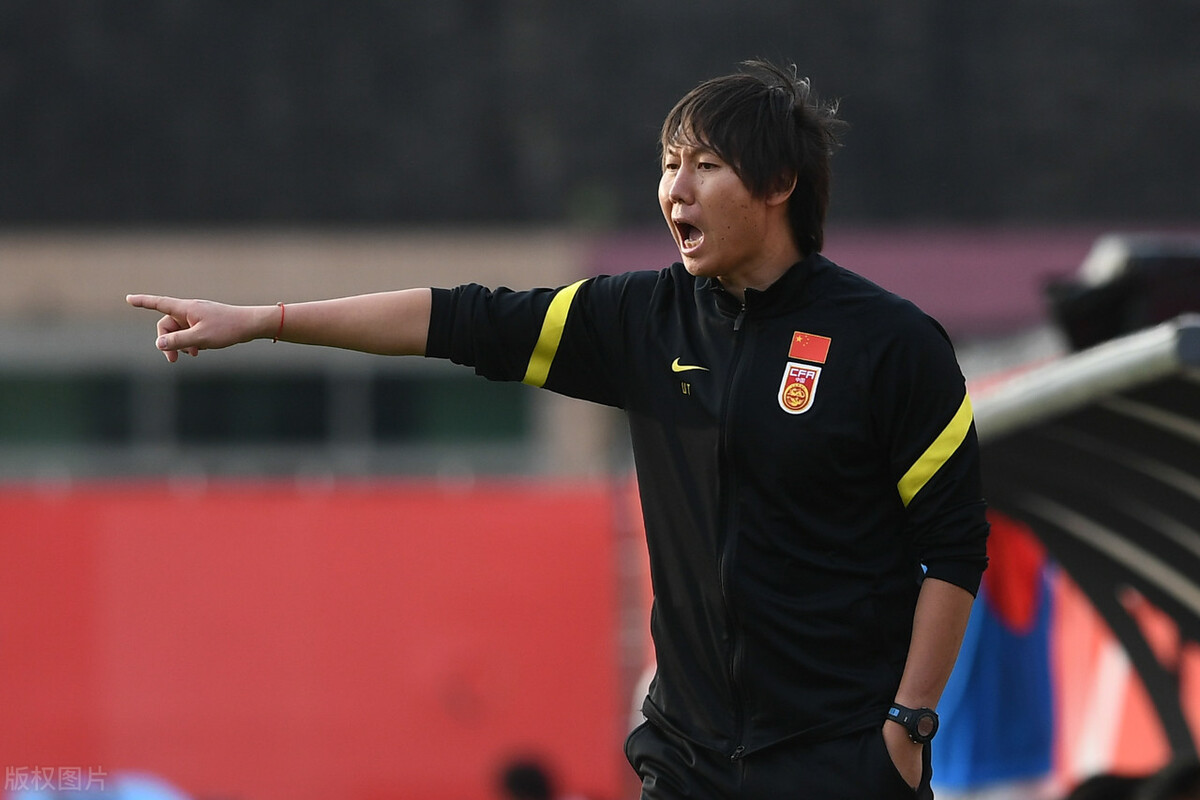 曝李铁确定下课,李霄鹏接任!国足或提前备战2023年亚洲杯