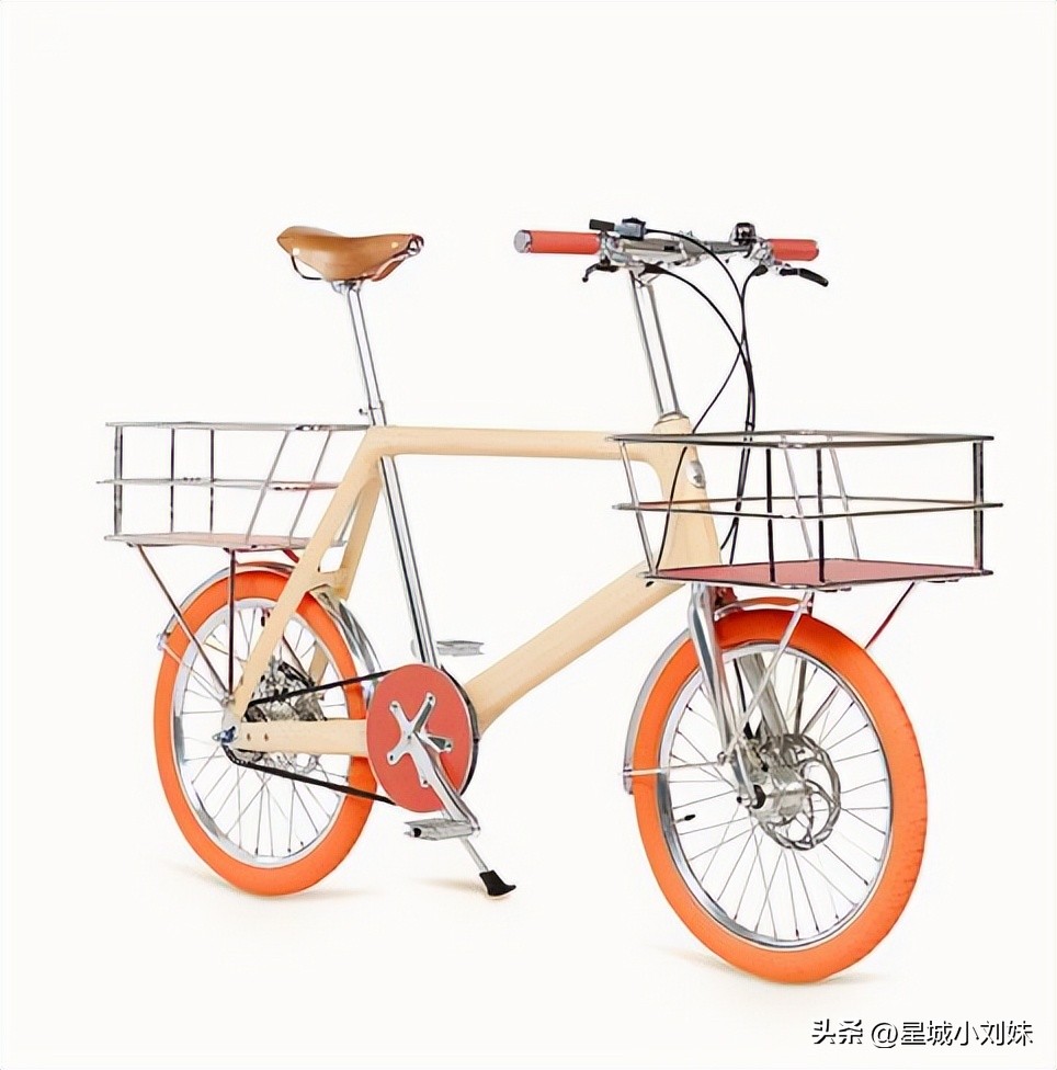 巴黎世家透明垃圾袋5000块钱,巴黎世家稀奇古怪的垃圾袋