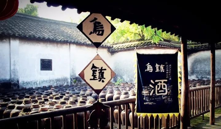 乌镇是个很美很美的地方,乌镇一个让人流连忘返的地方