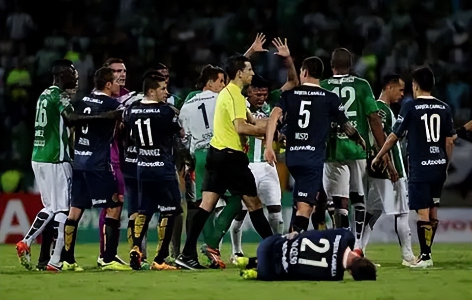 哥伦甲赛程巴兰基亚青年,哥伦甲国民竞技比赛