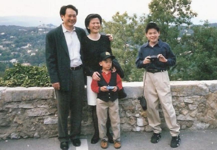 导演讲李安的婚姻,李安谈婚姻家庭视频