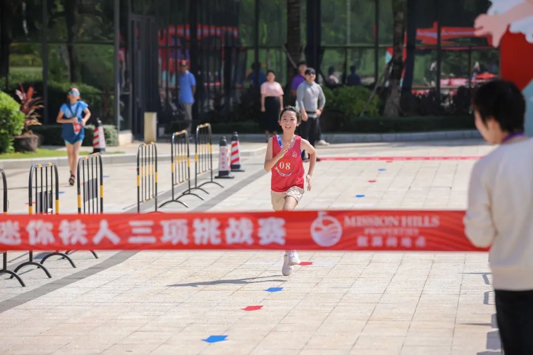 2021海南铁人三项收官赛,中国小铁人三项比赛