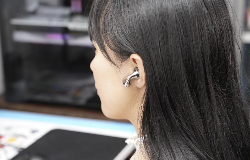 华为freebudsstudio对比boseqc35,华为freebuds5降噪评测