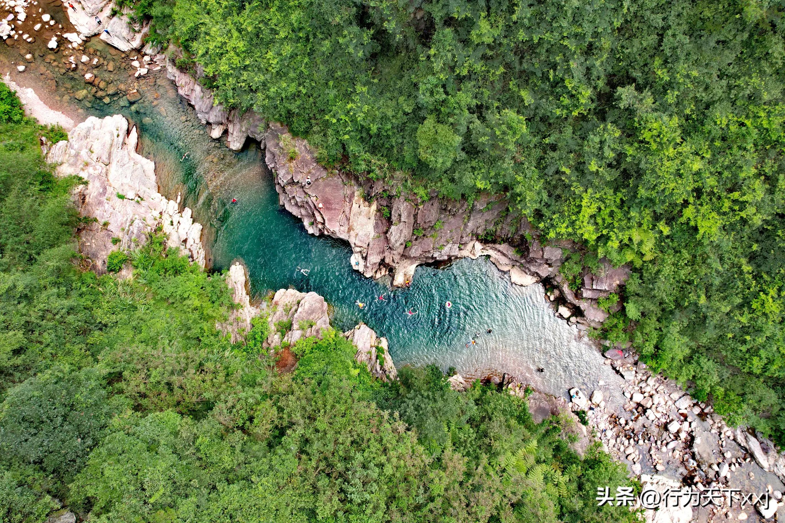 避暑天堂惹人醉完整版,避暑胜地康养天堂