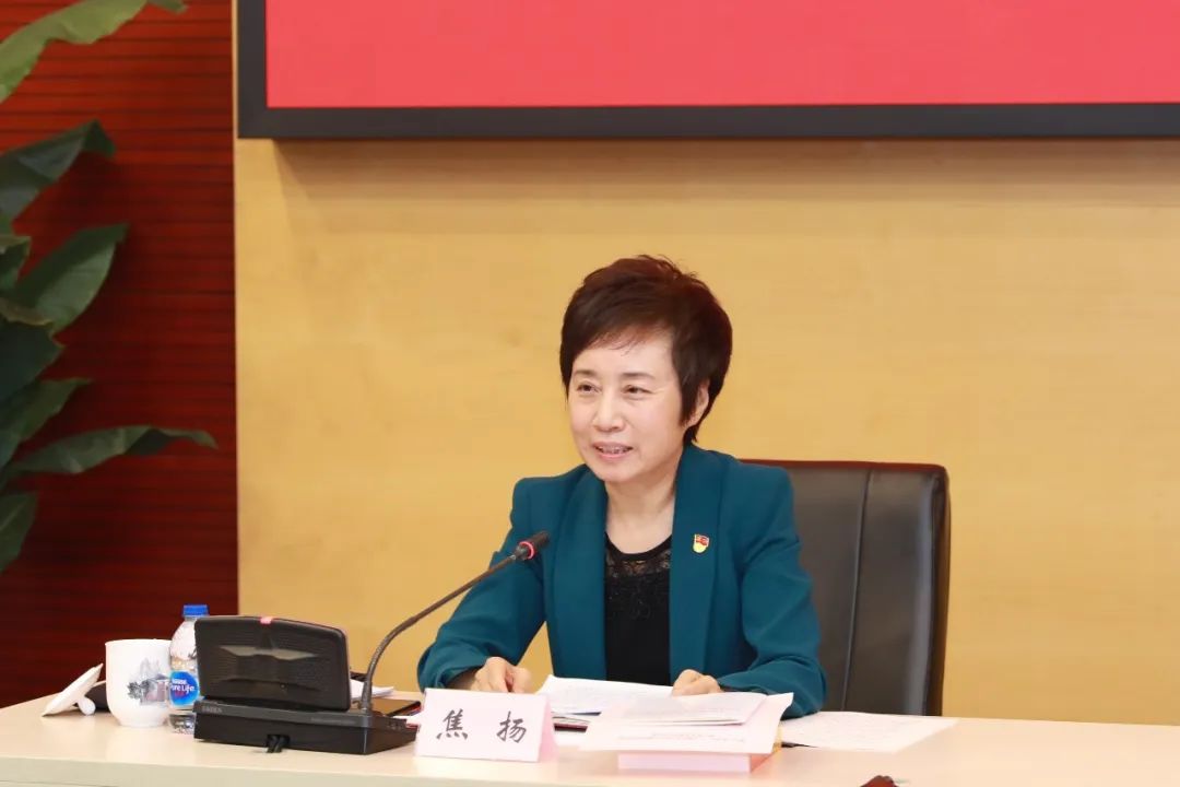 党的二十大精神宣讲团走进校园,学习研讨党的二十大报告精神