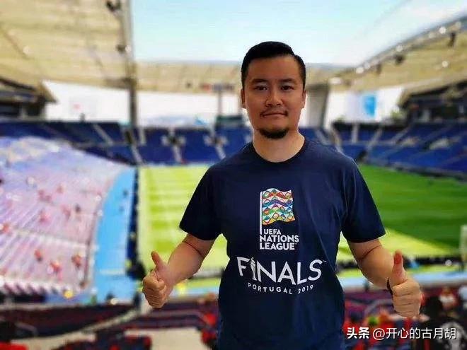 足球界的贺炜,足球诗人贺炜村超