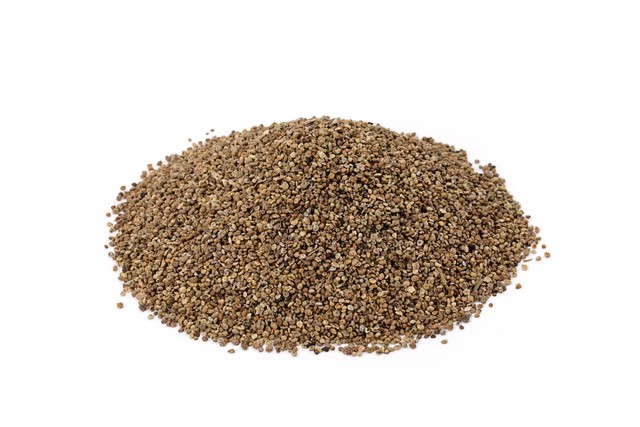 这味在田间随处可见的中药,治湿热脚气止痒有神功