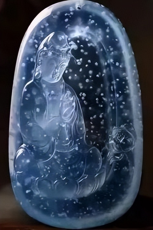 翡翠新手赌哪个场口,新手买翡翠手镯须知