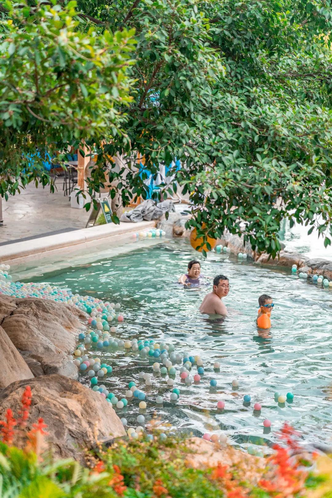 云南天下第一汤温泉,云南藏起来的人间仙境