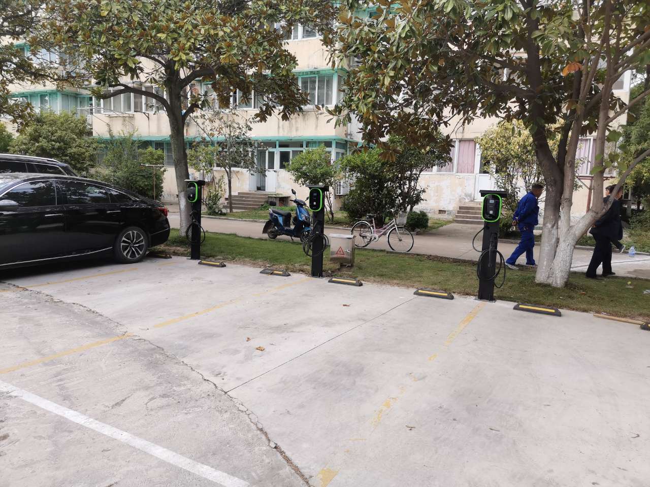 大众id6家用充电桩选7kw还是11kw,7kw和14kw汽车充电桩有什么区别