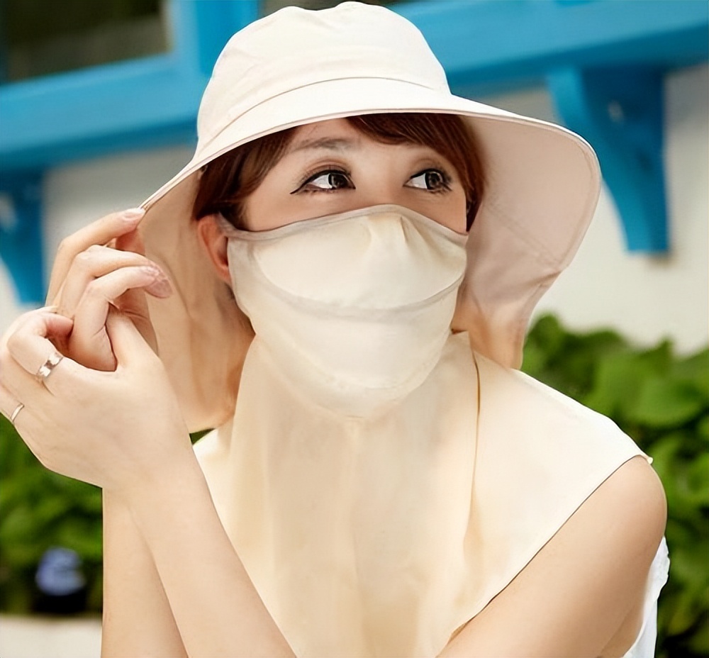 夏天有人一晒就黑,为什么有人一晒就黑有人越晒越白