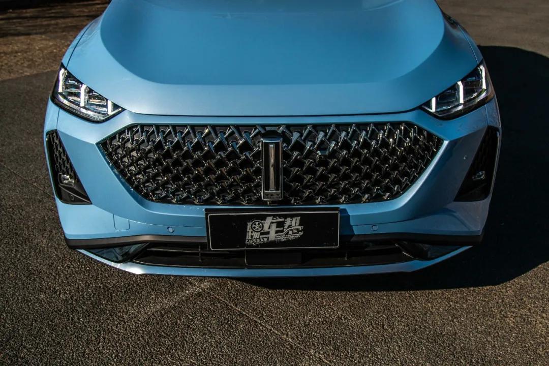 玛奇朵是插电混动版吗,玛奇朵插混版油耗