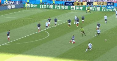 足球场上的搞笑失误瞬间,足球满级人类