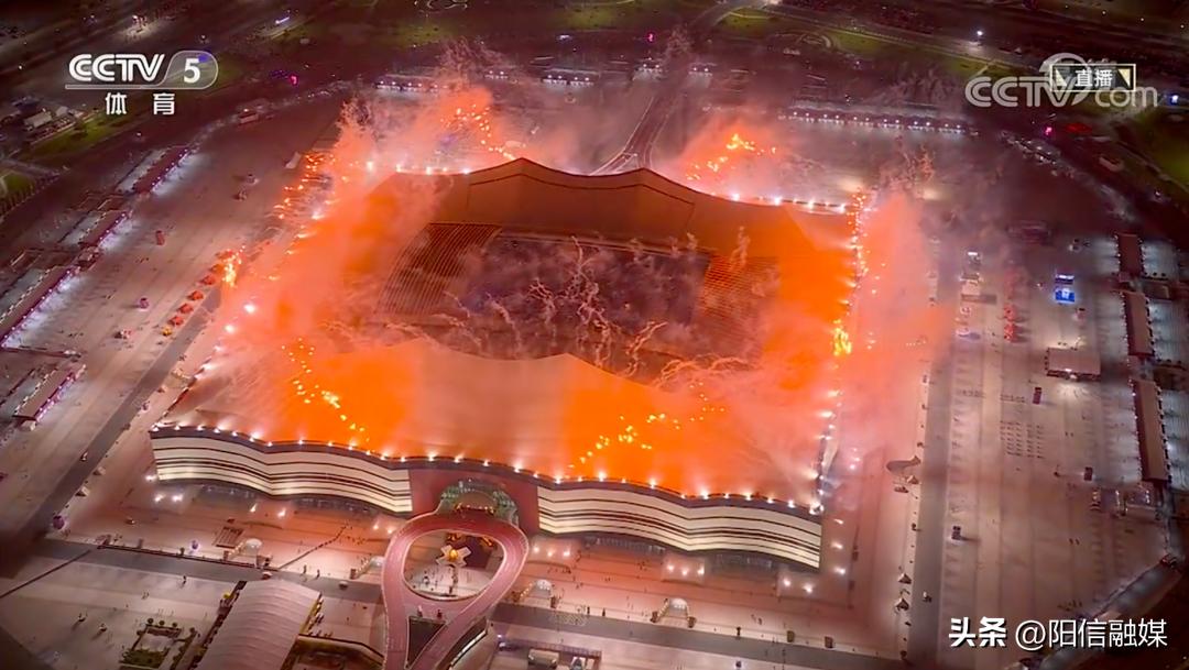 世界杯开幕式半身男孩素材,世界杯开幕式的半身人