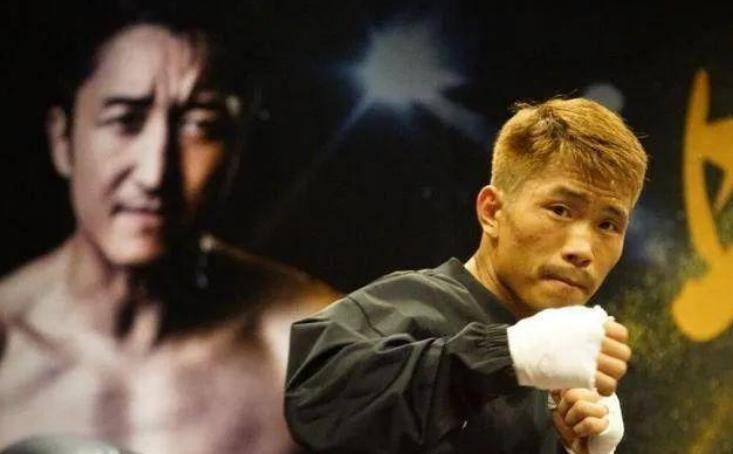 玄武倒摔日本拳王木村翔,中国选手玄武对阵木村翔