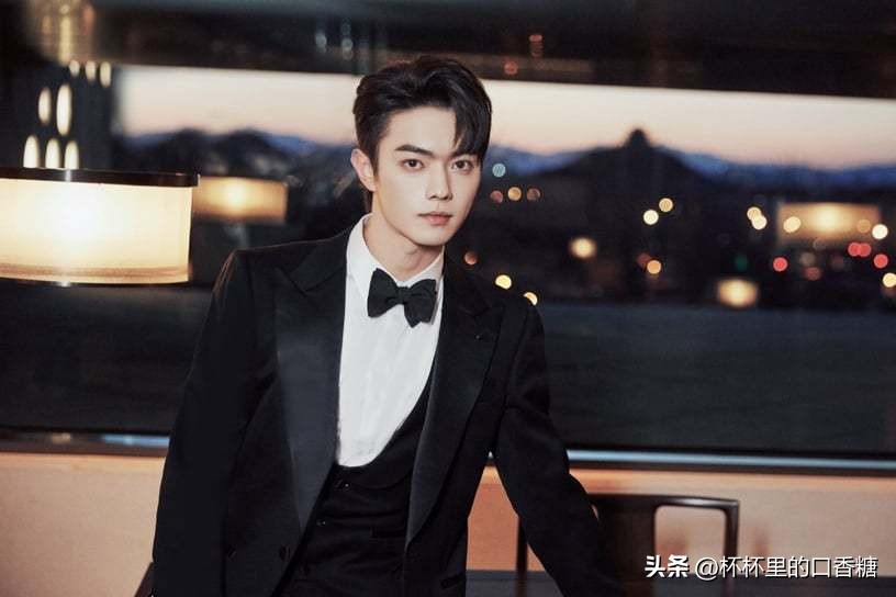 王一博和王鹤棣对比图,王一博王鹤棣许凯