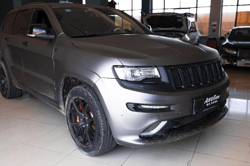 大切诺基跑318第一视角,大切诺基能跑318吗