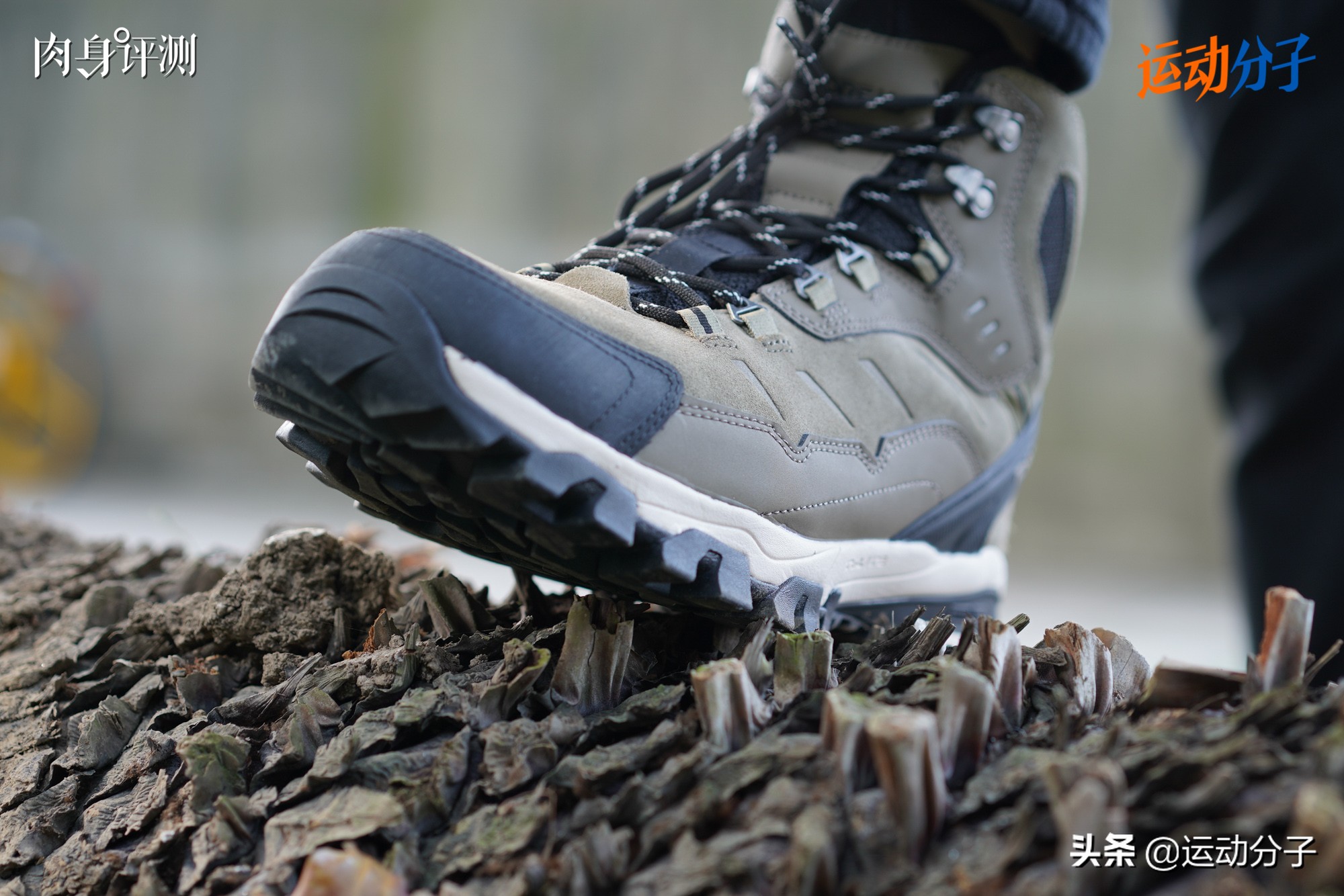 国产户外品牌探路者,探路者专业徒步鞋