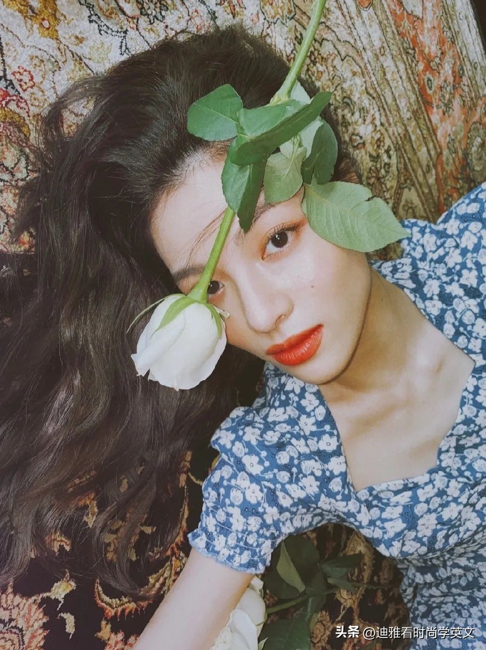 夏日氛围感女生照片,夏日女孩氛围感