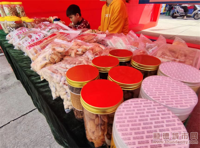 逛花街视频,逛花街的视频