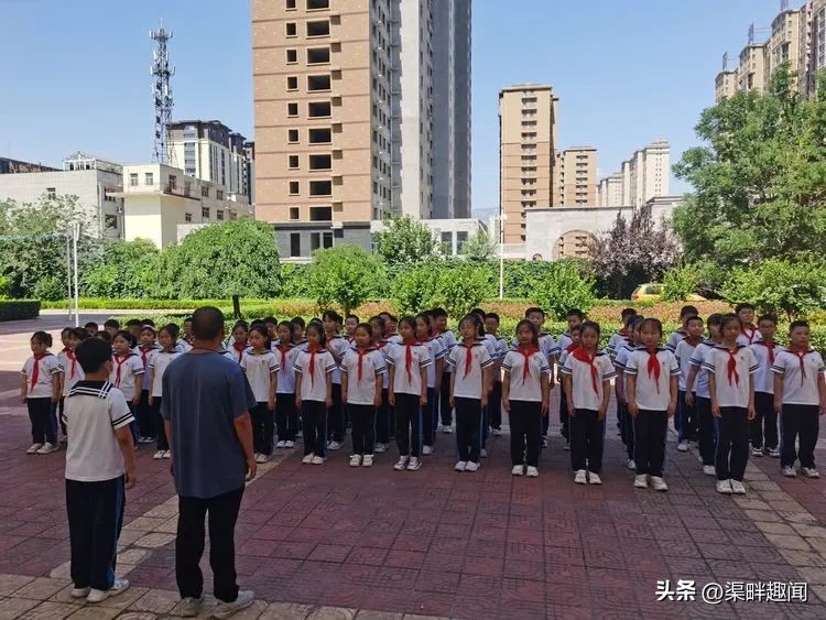 聚焦课堂共促成长,聚焦课堂展风采