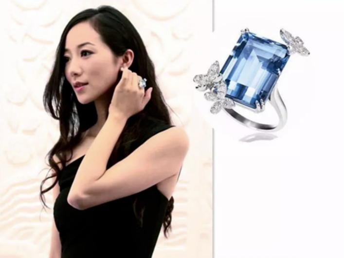 明星去珠宝店买首饰,明星买珠宝首饰