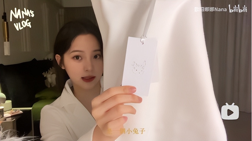 明星穿的十个潮牌,明星代言的潮牌衣服