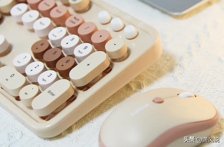 平板和电脑共用一套键盘鼠标,平板外接键盘鼠标一套