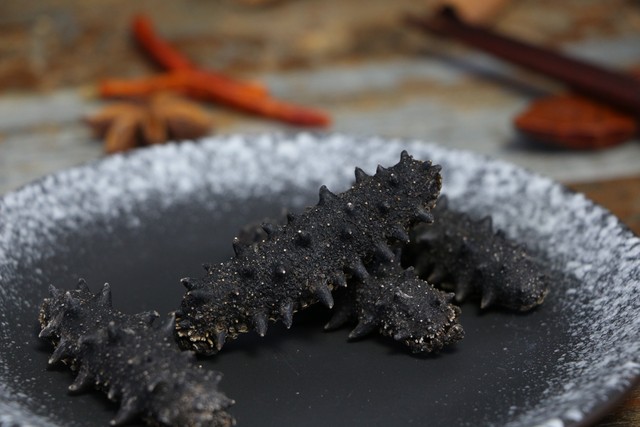 明威即食海参与干海参营养一样吗,干海参能泡发到即食海参那么大吗