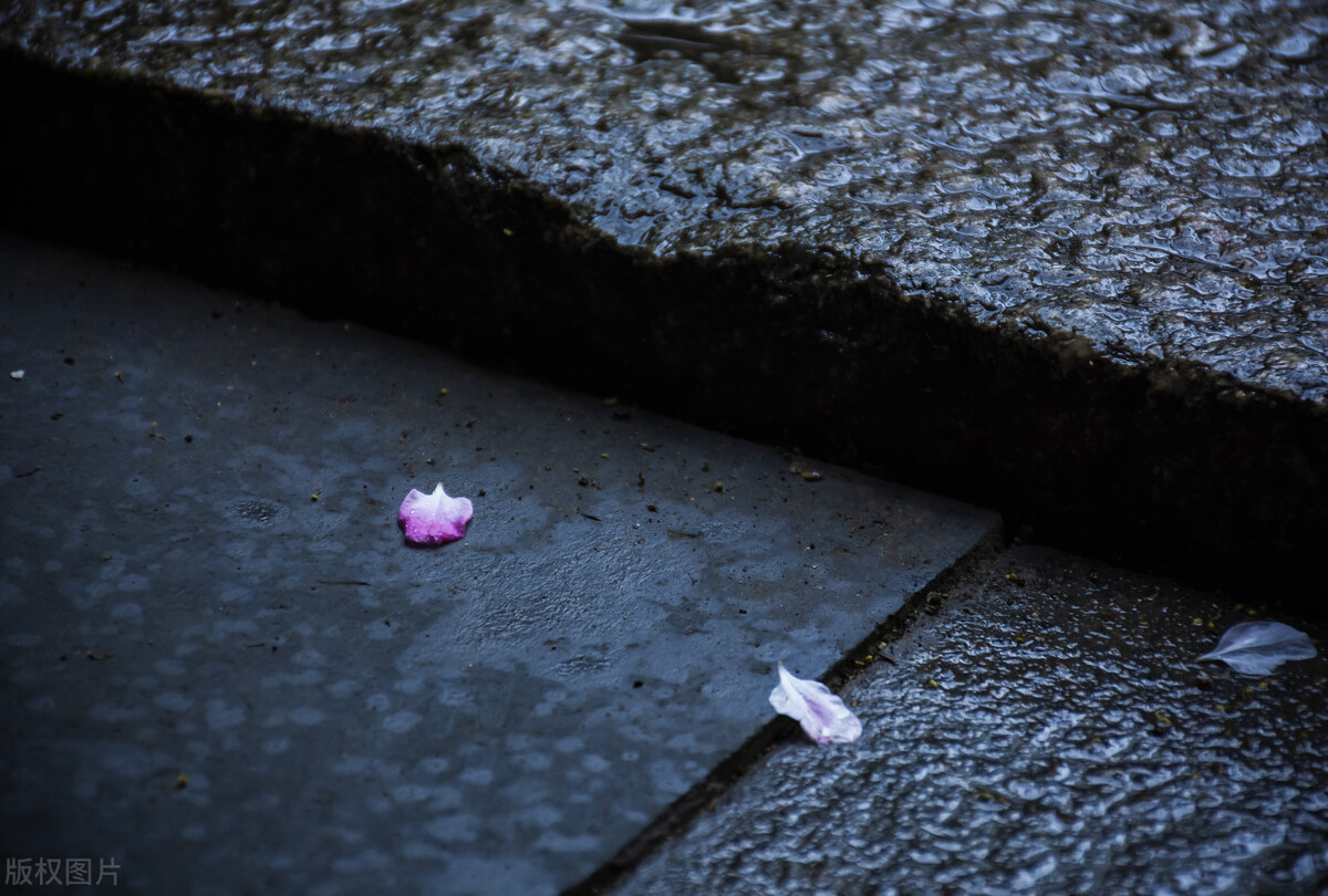 男性下身有尿意的刺痛感怎么回事,尿浑浊男生前列腺炎