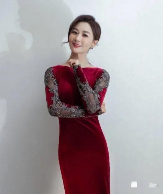 国足太太团的身材和颜值担当,国足太太团身材排行