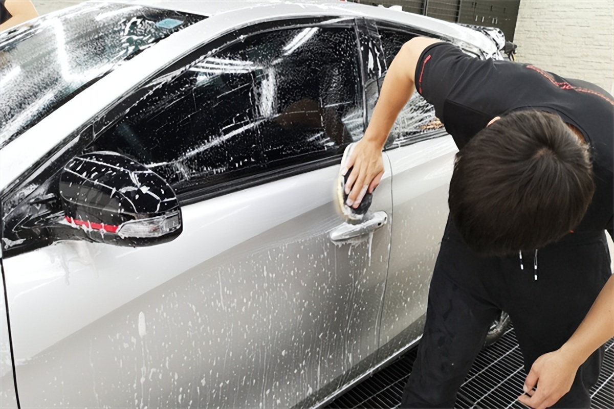 想自己开一个洗车店需要哪些攻略,开个洗车店怎么洗车