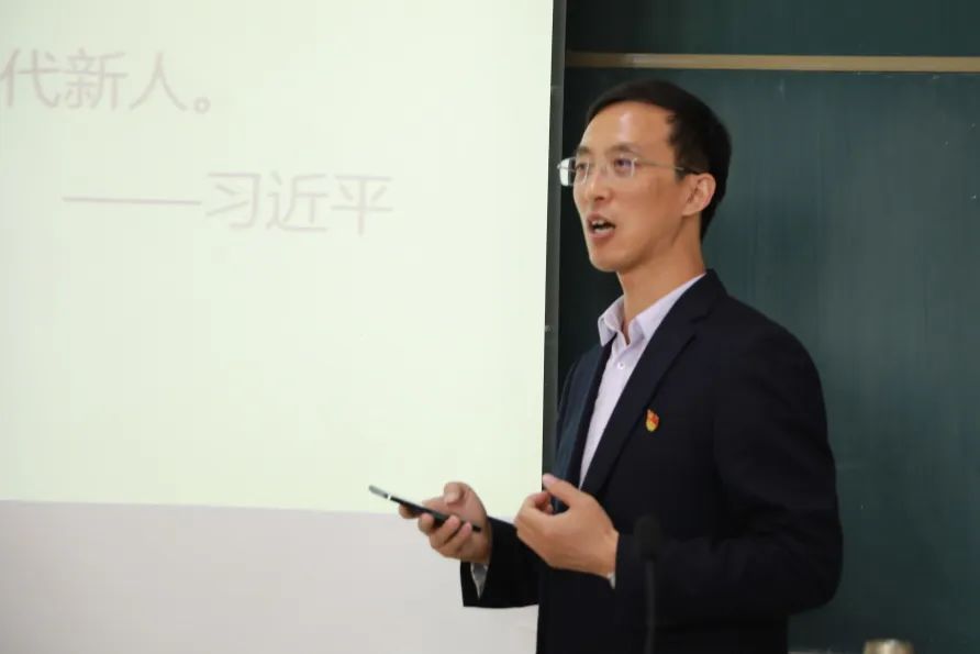 人生这堂课我们要学的东西很多,这堂课别样精彩