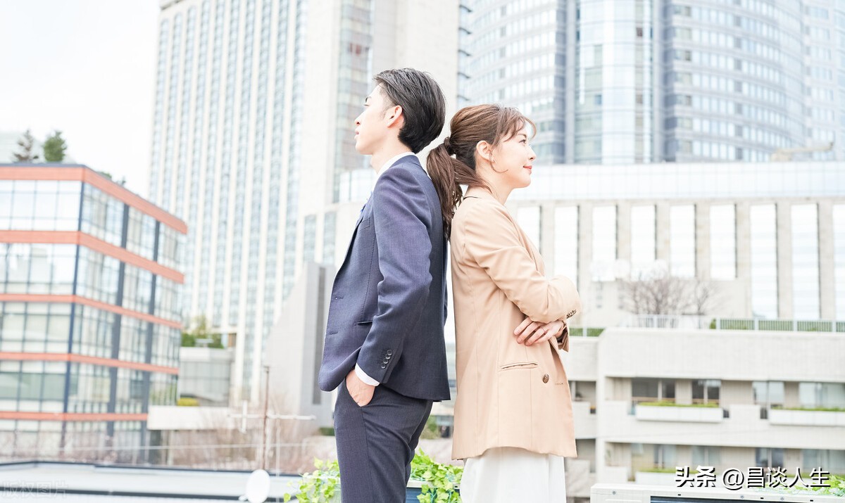 追女孩子拿好人卡好吗,追女生如何避免被发好人卡