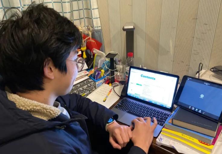 钉钉怎么上网课2021年,钉钉如何不抢课进入在线课堂