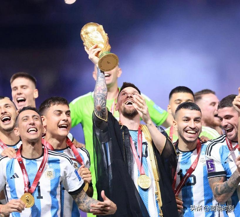 梅西c罗各拿了几次世界足球先生,梅西第8次夺得世界足球先生