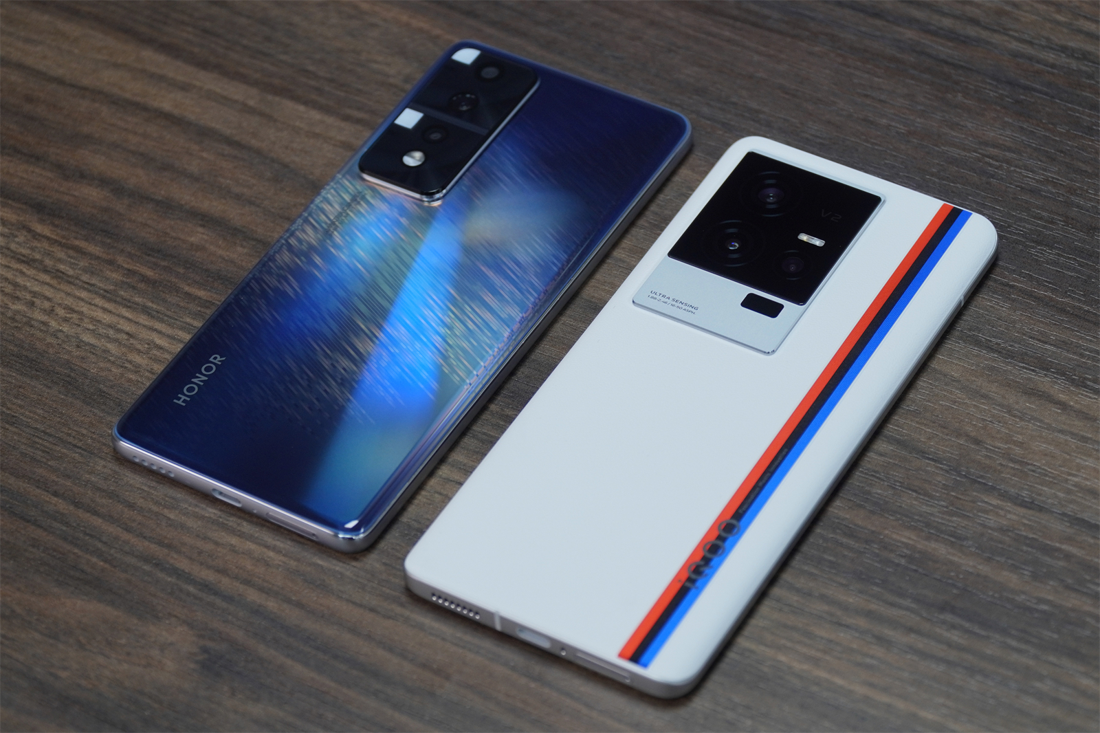 硬核实测，荣耀80GT对阵iQOO11，差价上千能带来多少体验差异？