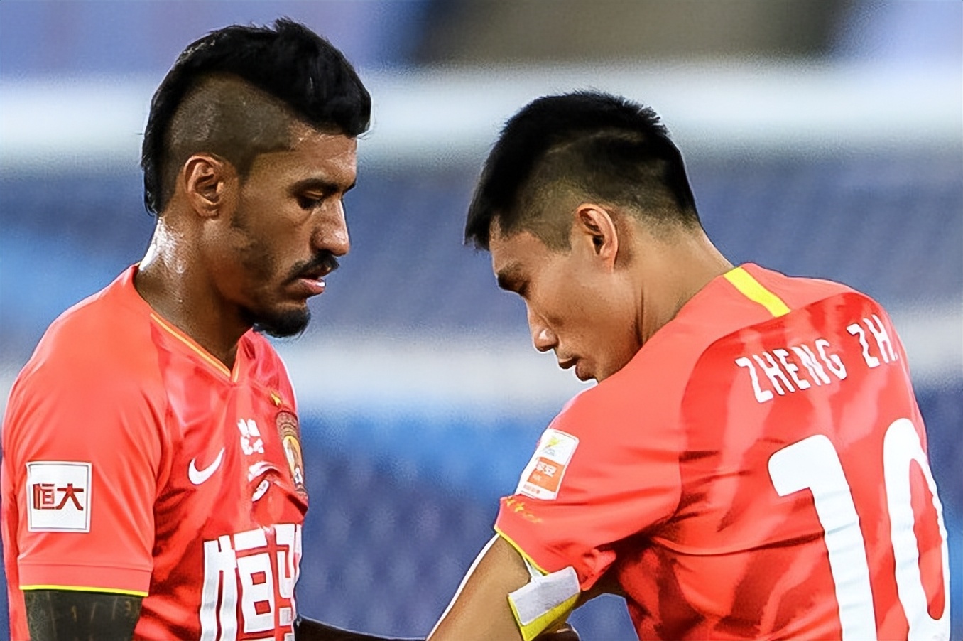 郑智退役后的新身份确定，未来将成大学副教授，让球迷直言羡慕